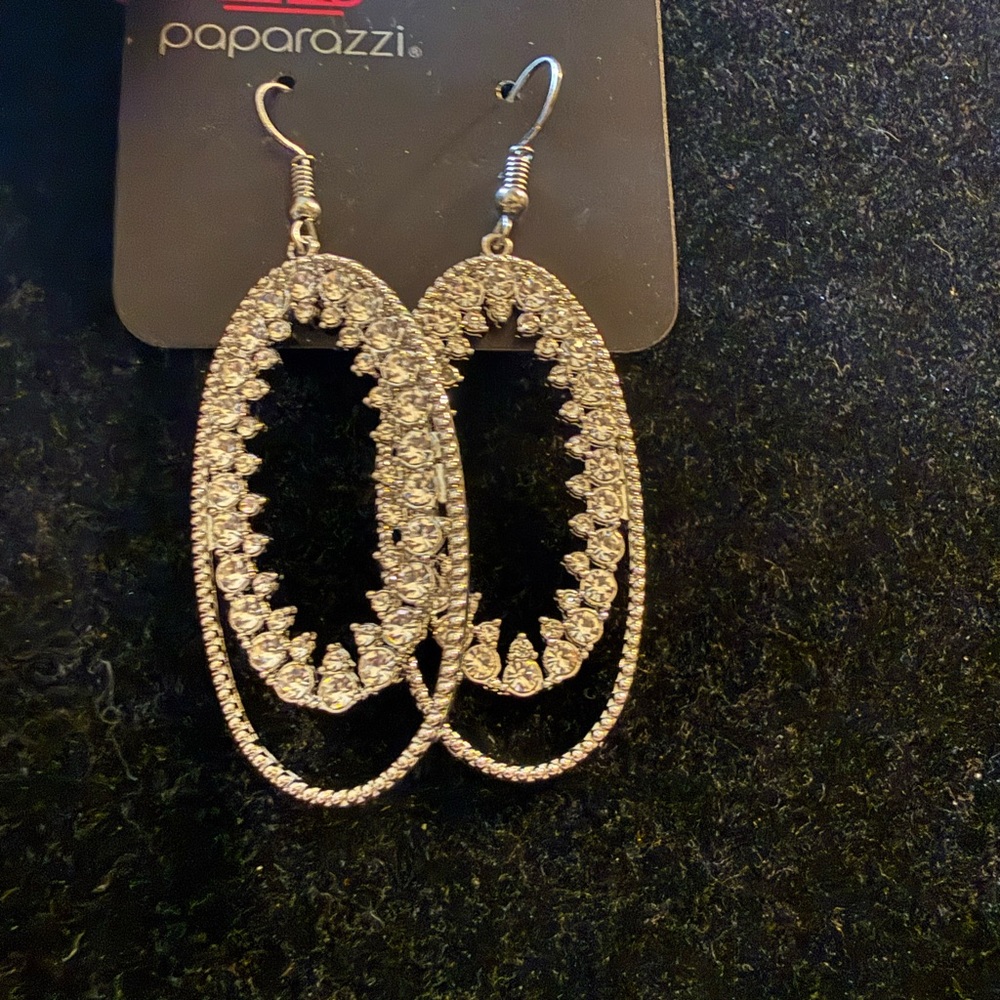 Paparazzi Silver Glam Oval Earrings